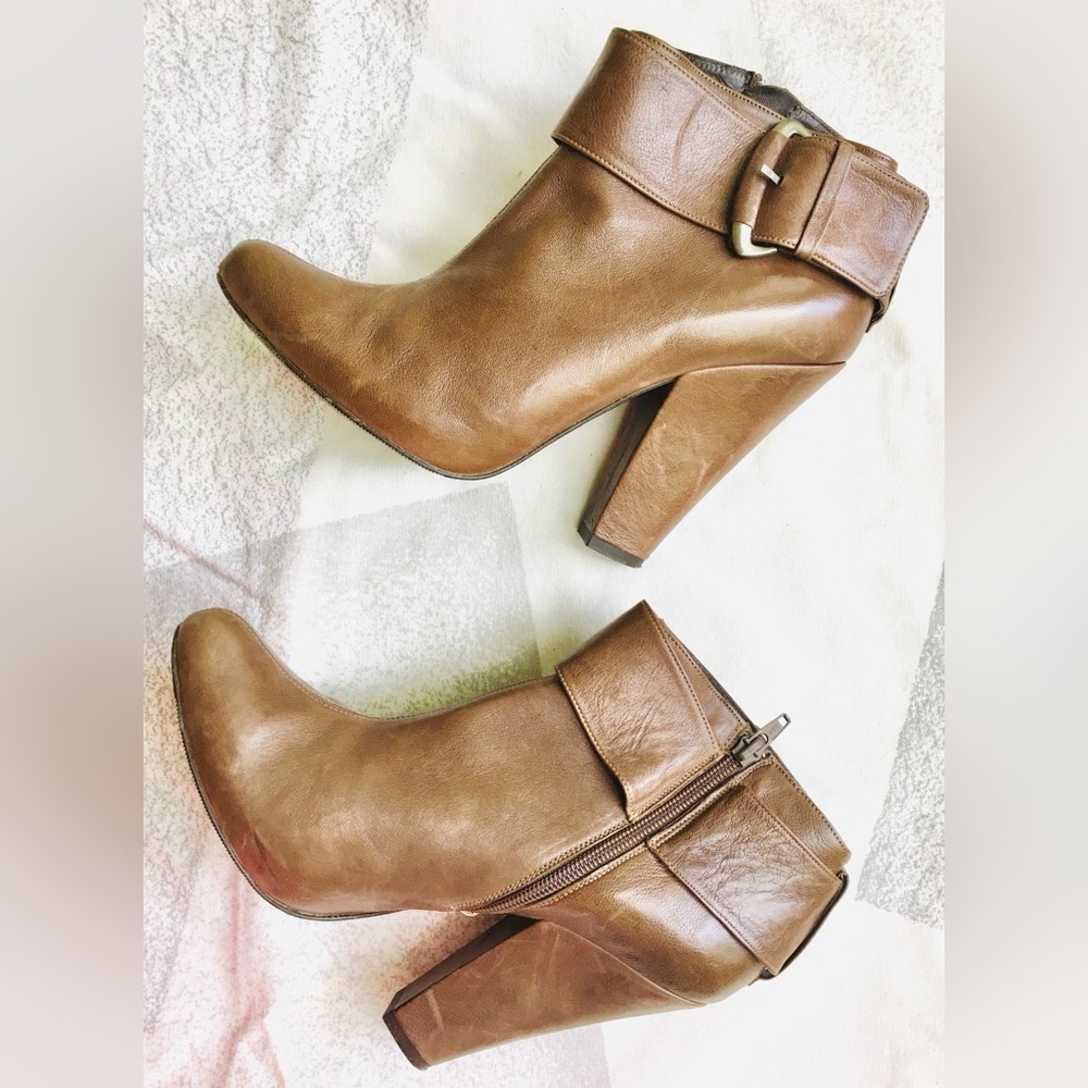 Pura Lopez Iron Vision Brown Leather Platform Ankle Booties Size 40 US 10 NWT